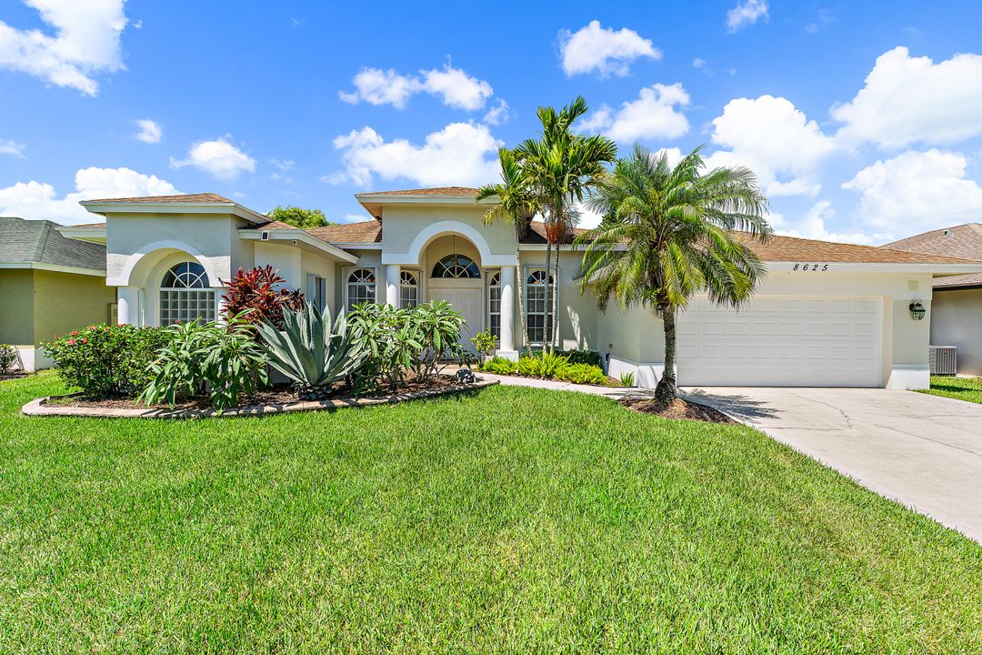 For Sale: $729,995 (4 beds, 2 baths, 2307 Square Feet)