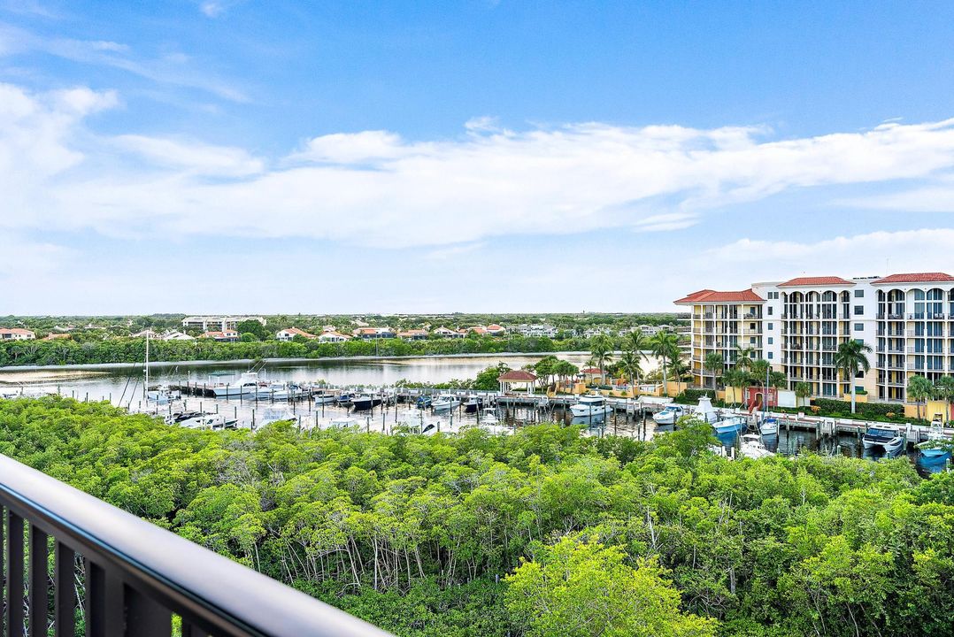 For Sale: $2,750,000 (3 beds, 3 baths, 3057 Square Feet)