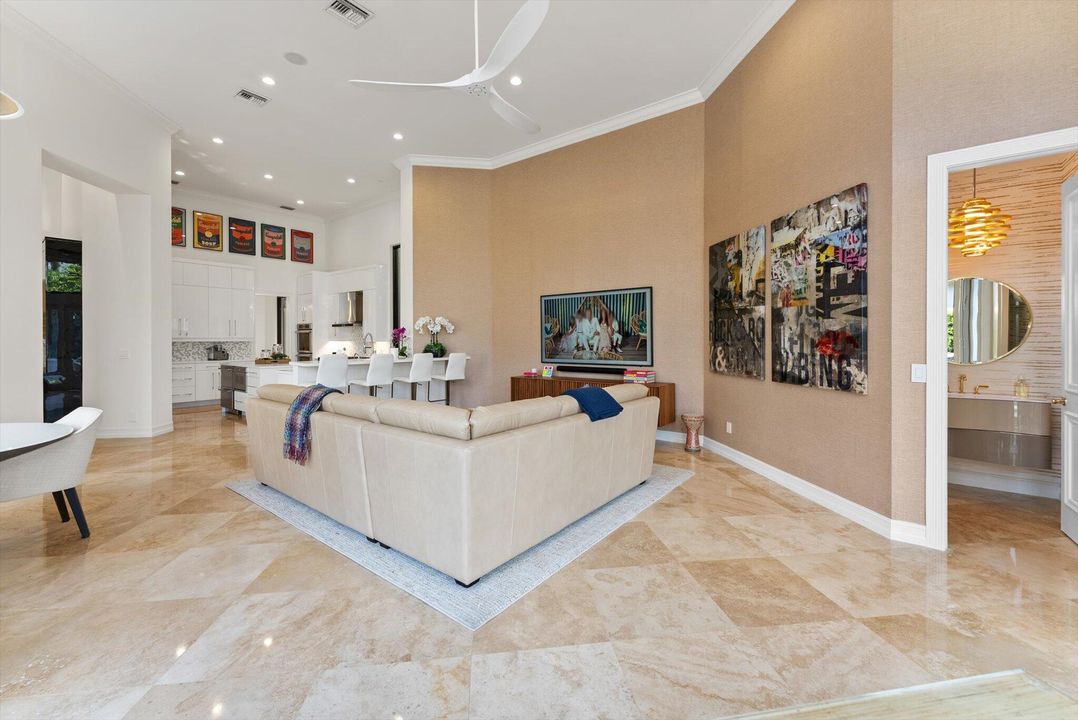 En Venta: $3,499,000 (4 camas, 5 baños, 4433 Pies cuadrados)