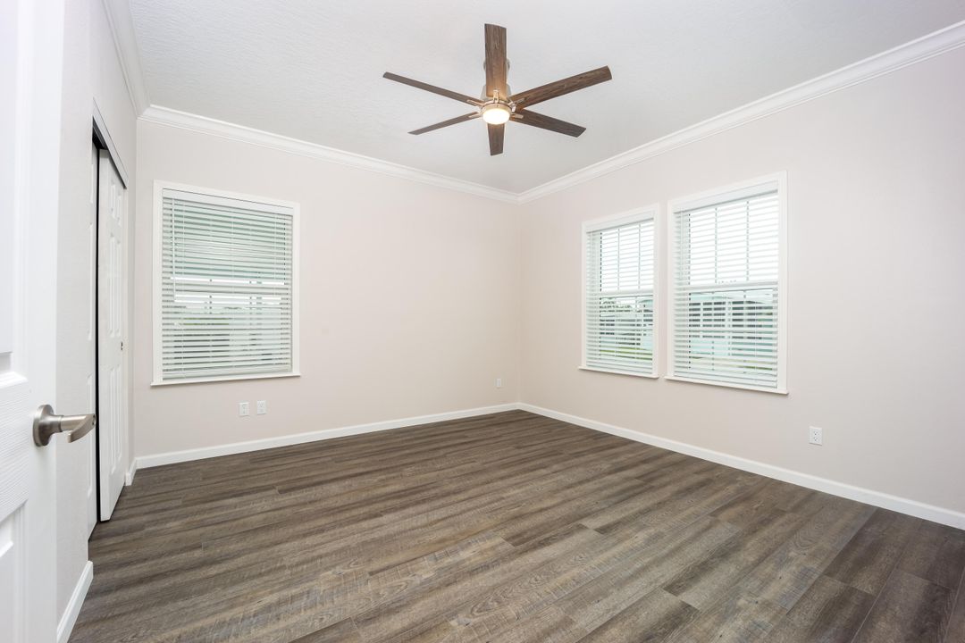 For Sale: $369,000 (2 beds, 2 baths, 1752 Square Feet)