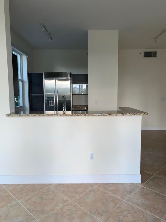 For Rent: $5,500 (3 beds, 2 baths, 1709 Square Feet)