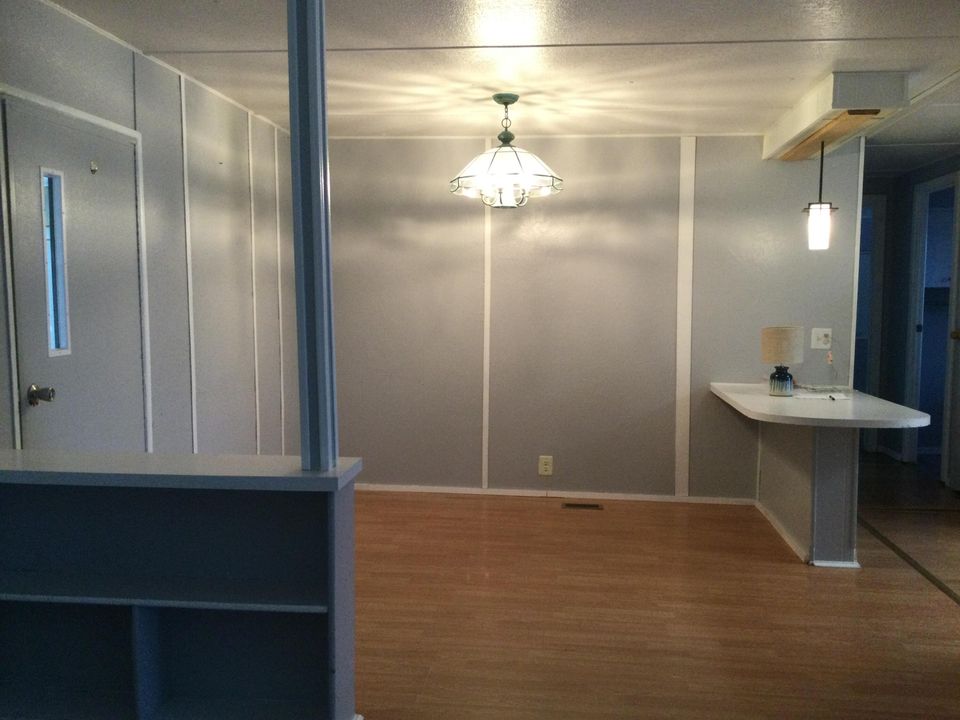 For Sale: $31,000 (2 beds, 2 baths, 984 Square Feet)