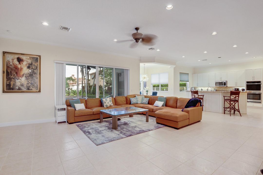 For Sale: $895,000 (5 beds, 3 baths, 3451 Square Feet)