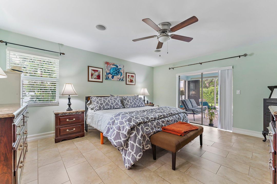 Active With Contract: $975,000 (4 beds, 3 baths, 2093 Square Feet)