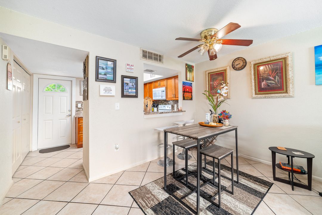 For Sale: $320,000 (2 beds, 1 baths, 1088 Square Feet)