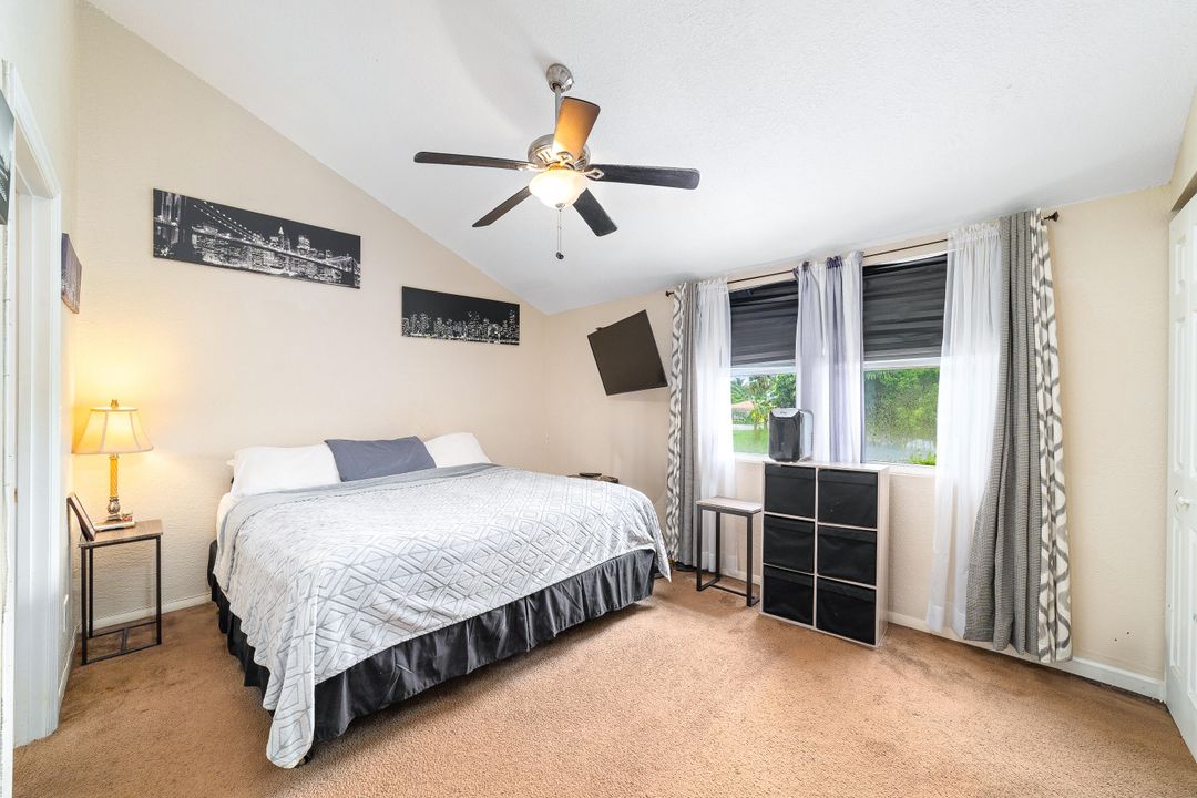 For Sale: $320,000 (2 beds, 1 baths, 1088 Square Feet)