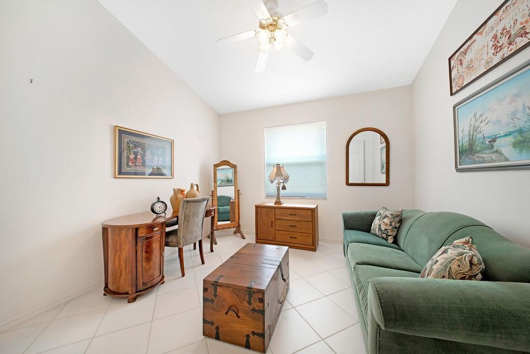 For Sale: $550,000 (3 beds, 2 baths, 2221 Square Feet)