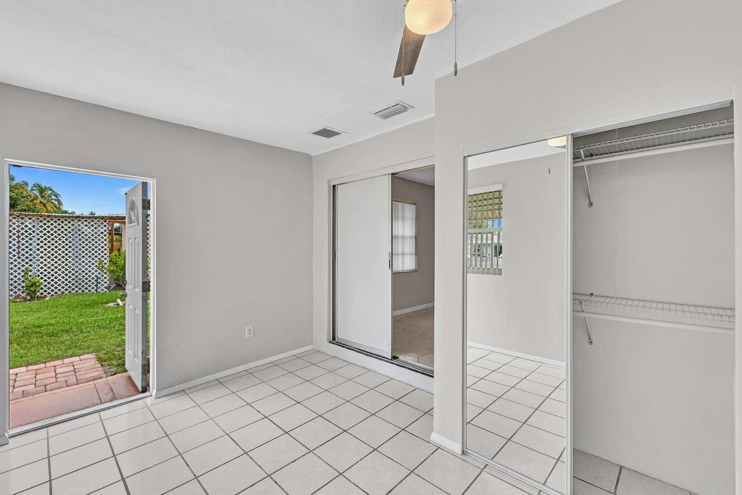 Active With Contract: $3,400 (4 beds, 2 baths, 1271 Square Feet)