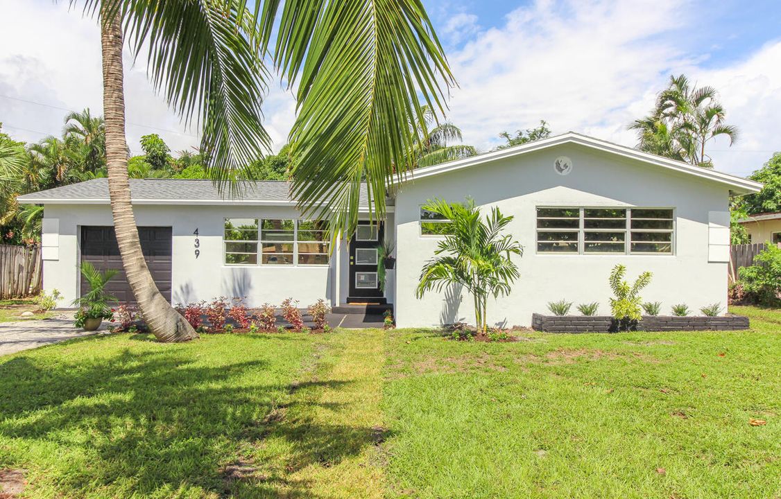 For Sale: $519,800 (3 beds, 2 baths, 1539 Square Feet)