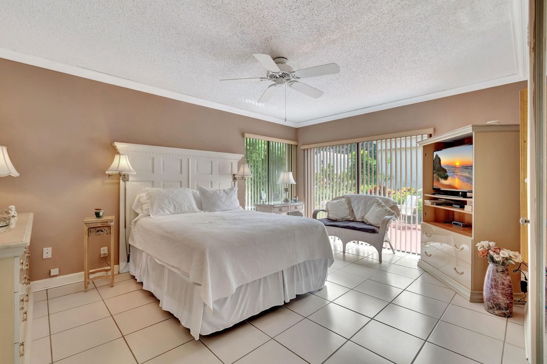 Active With Contract: $4,200 (2 beds, 2 baths, 1478 Square Feet)