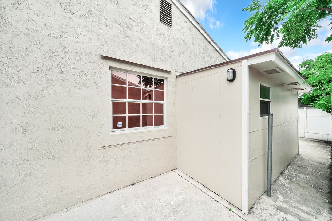 Active With Contract: $360,000 (3 beds, 2 baths, 1156 Square Feet)