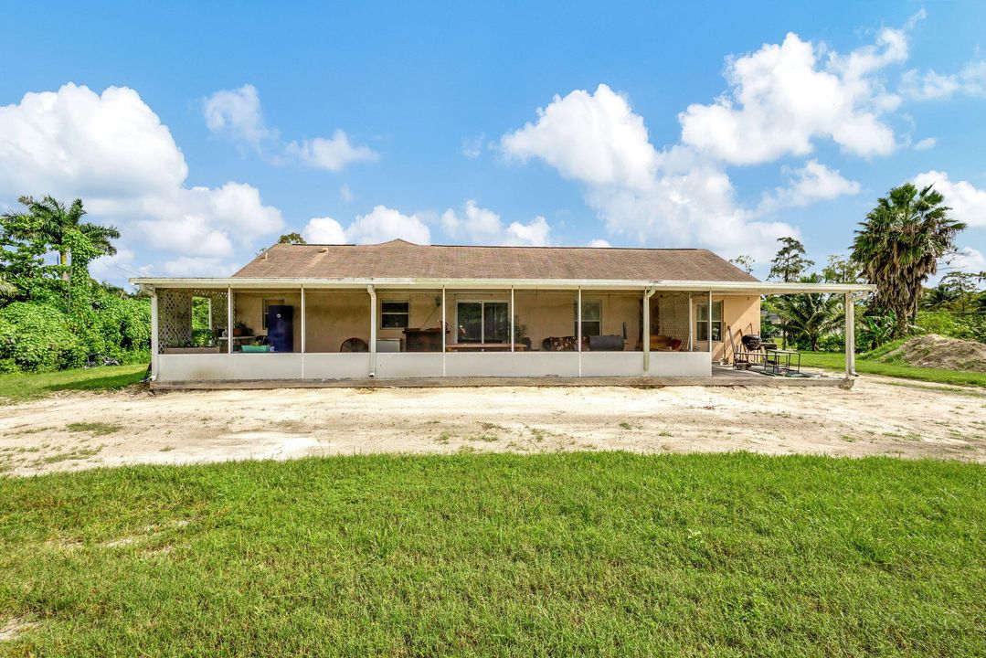 For Sale: $610,000 (4 beds, 2 baths, 1368 Square Feet)