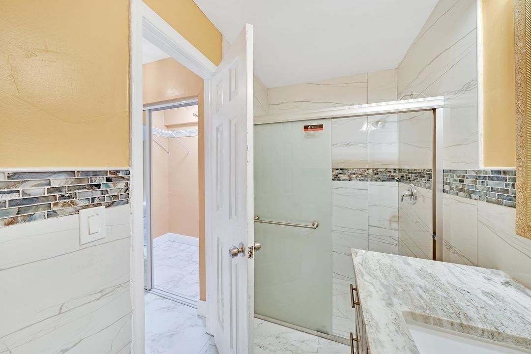 Active With Contract: $3,500 (3 beds, 2 baths, 1327 Square Feet)