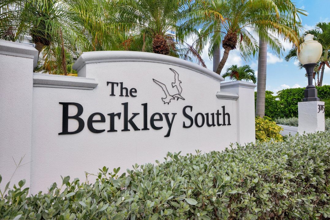 For Sale: $349,000 (2 beds, 2 baths, 1144 Square Feet)