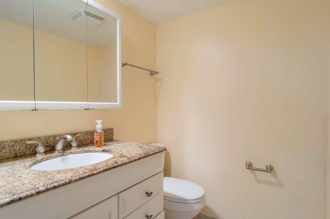 For Rent: $2,600 (2 beds, 2 baths, 1470 Square Feet)