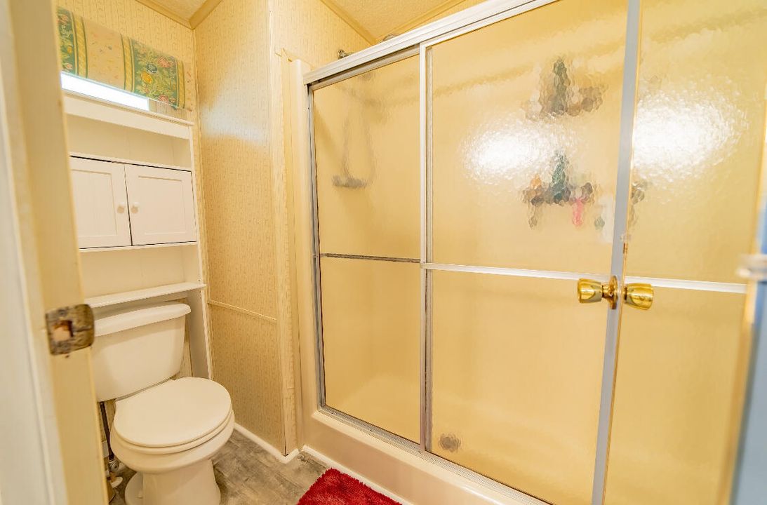 For Sale: $224,500 (2 beds, 2 baths, 1198 Square Feet)