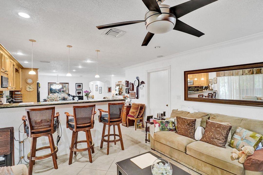 For Sale: $795,000 (3 beds, 2 baths, 1562 Square Feet)