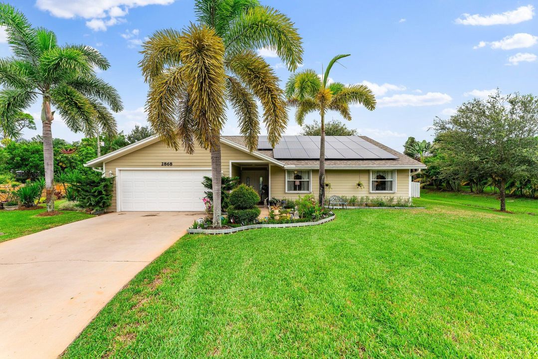 For Sale: $725,000 (3 beds, 2 baths, 1751 Square Feet)