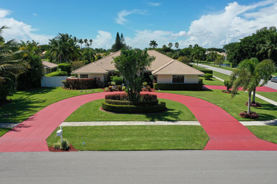 Active With Contract: $1,200,000 (4 beds, 3 baths, 2857 Square Feet)