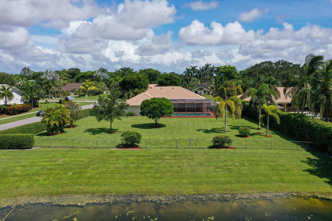 Active With Contract: $1,200,000 (4 beds, 3 baths, 2857 Square Feet)