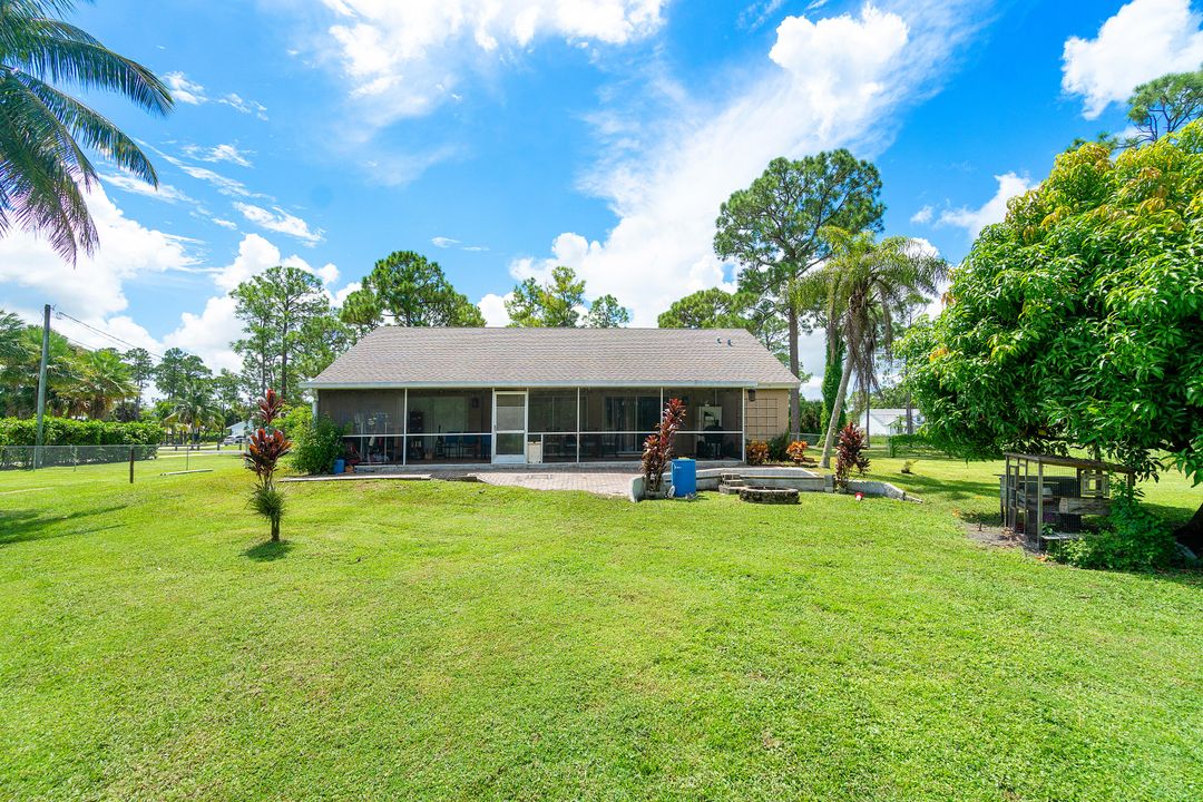 For Sale: $599,000 (4 beds, 3 baths, 1968 Square Feet)