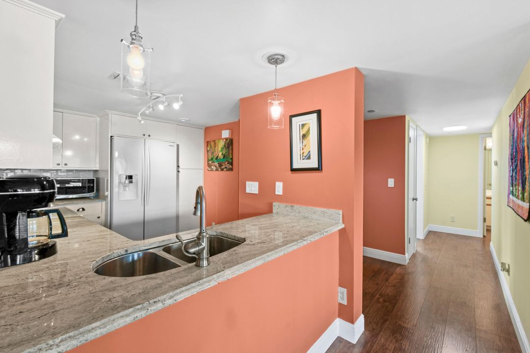 For Sale: $440,000 (2 beds, 2 baths, 1533 Square Feet)