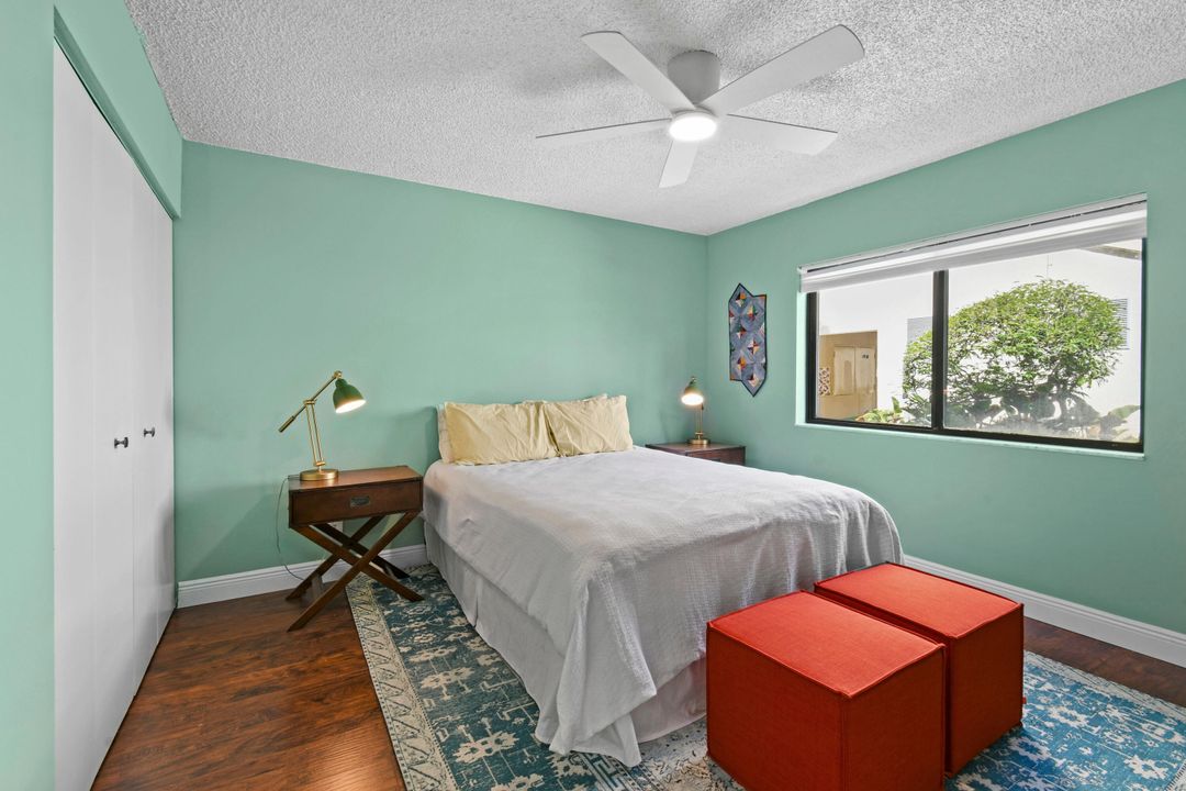 For Sale: $440,000 (2 beds, 2 baths, 1533 Square Feet)