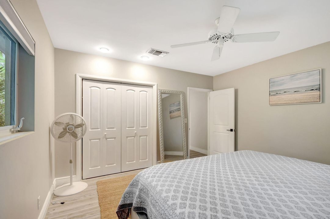 Active With Contract: $4,950 (3 beds, 2 baths, 1660 Square Feet)