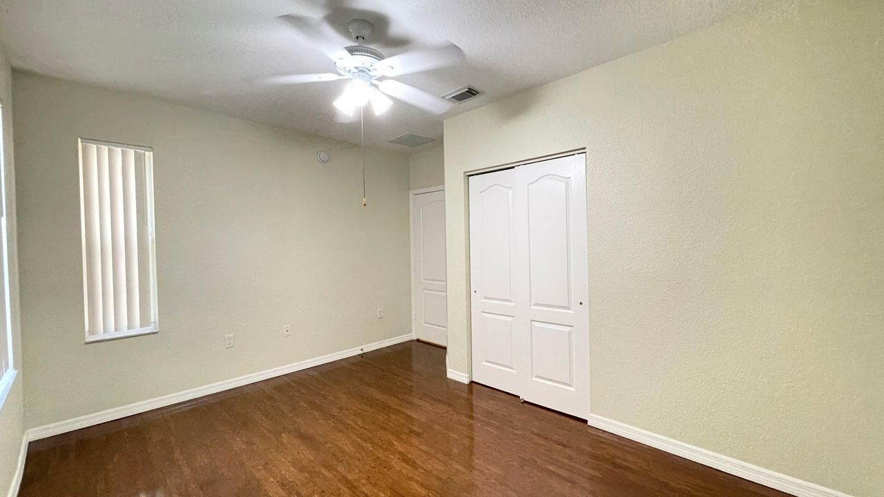 Active With Contract: $2,150 (3 beds, 2 baths, 1597 Square Feet)