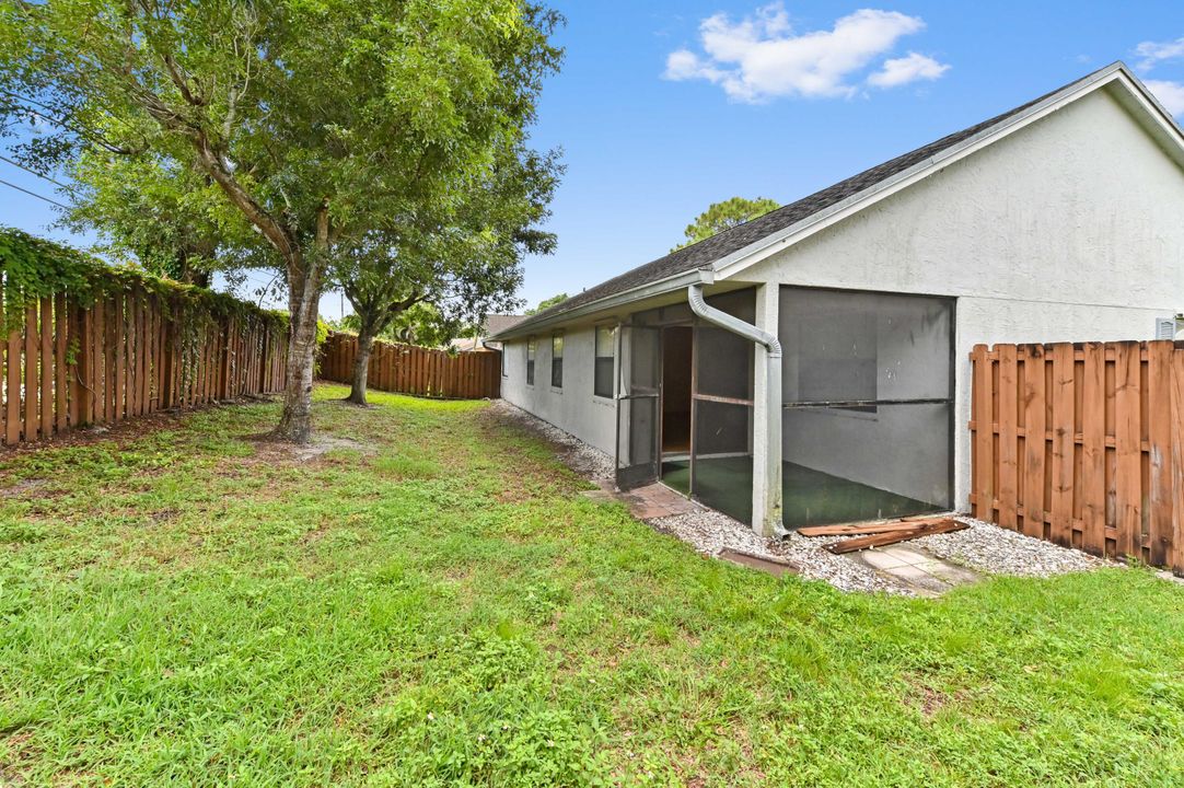 For Sale: $399,000 (3 beds, 2 baths, 1440 Square Feet)