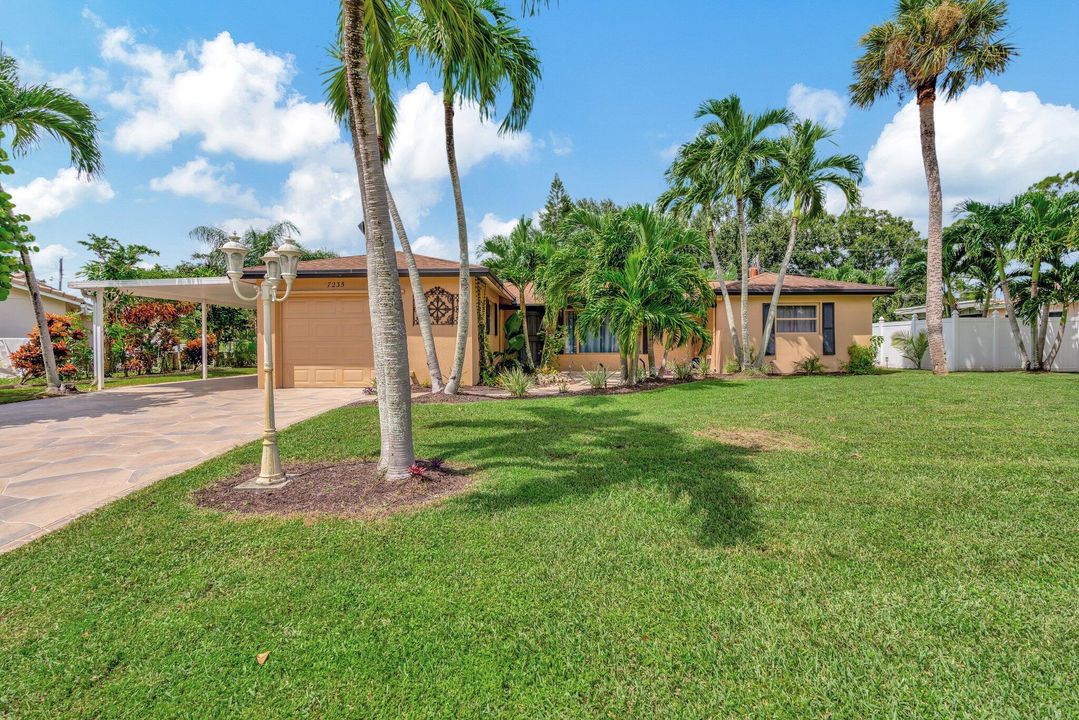 For Sale: $650,000 (3 beds, 2 baths, 2102 Square Feet)