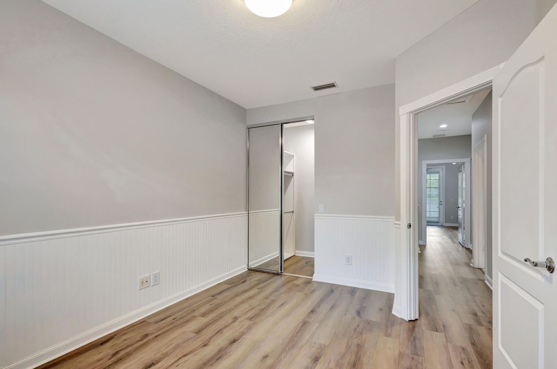 Active With Contract: $4,000 (3 beds, 2 baths, 1836 Square Feet)