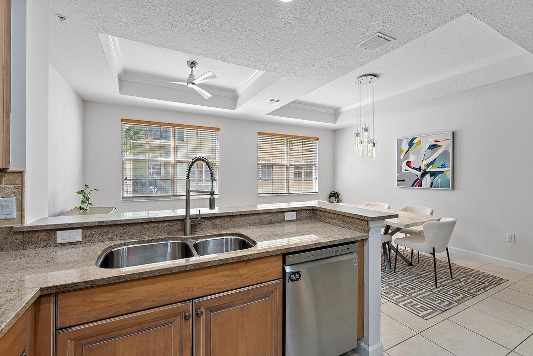 For Sale: $639,000 (2 beds, 3 baths, 2110 Square Feet)