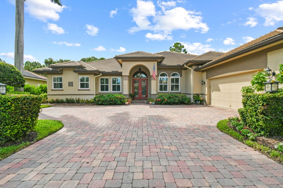 For Sale: $1,250,000 (3 beds, 3 baths, 3151 Square Feet)