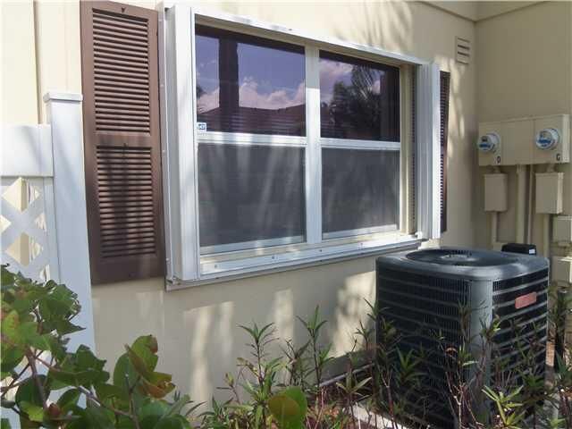 For Rent: $2,450 (2 beds, 2 baths, 1398 Square Feet)