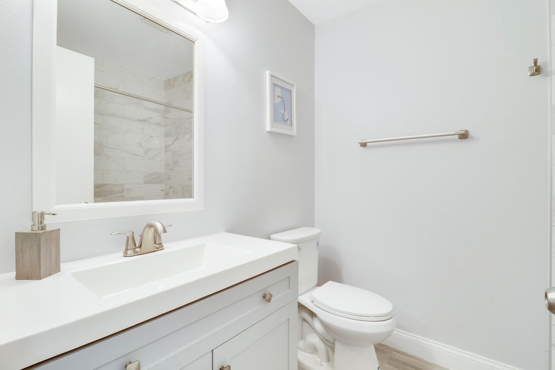 Active With Contract: $389,900 (3 beds, 2 baths, 1620 Square Feet)