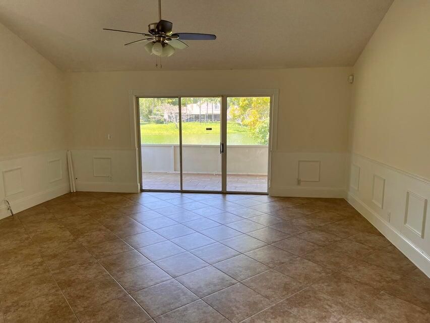 For Rent: $3,900 (4 beds, 2 baths, 2092 Square Feet)