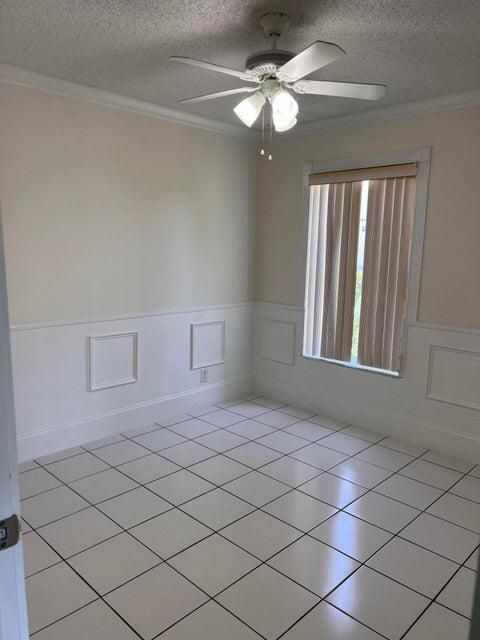 For Rent: $3,900 (4 beds, 2 baths, 2092 Square Feet)