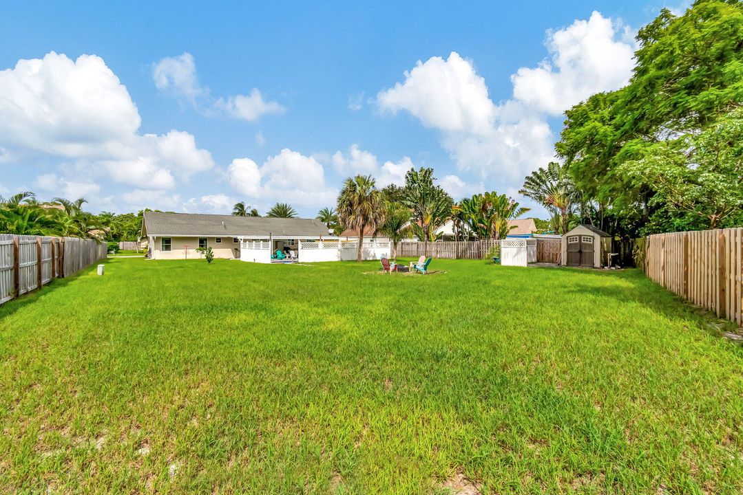 Active With Contract: $525,000 (3 beds, 2 baths, 1430 Square Feet)