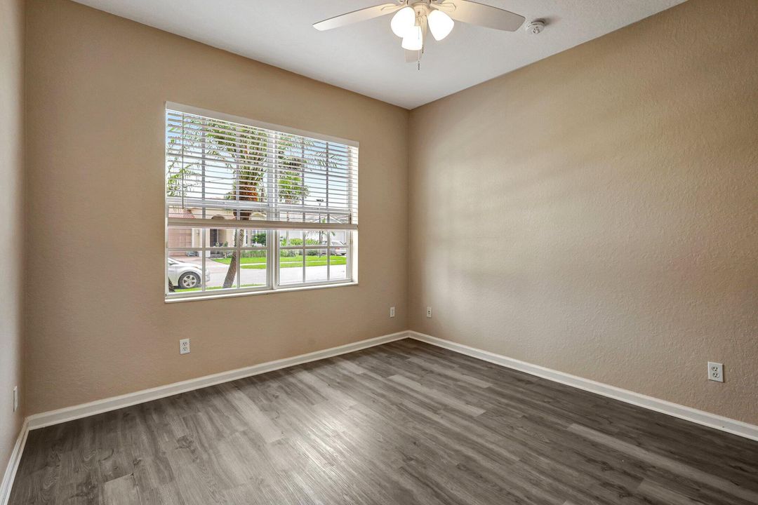 For Sale: $395,500 (3 beds, 2 baths, 2182 Square Feet)