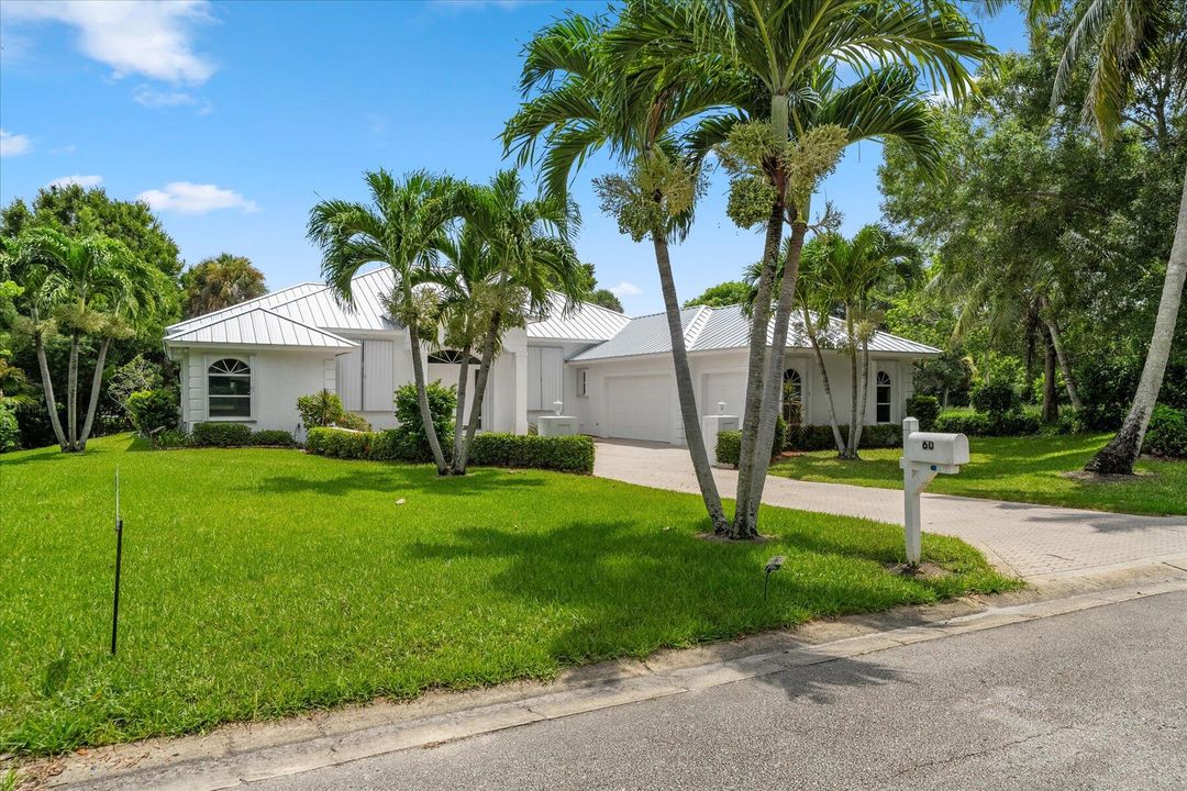 For Sale: $1,350,000 (3 beds, 3 baths, 3006 Square Feet)