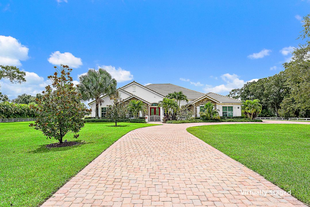 For Sale: $3,500,000 (5 beds, 4 baths, 5280 Square Feet)