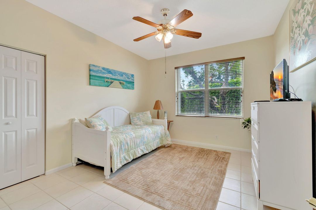 For Sale: $450,000 (3 beds, 2 baths, 1791 Square Feet)