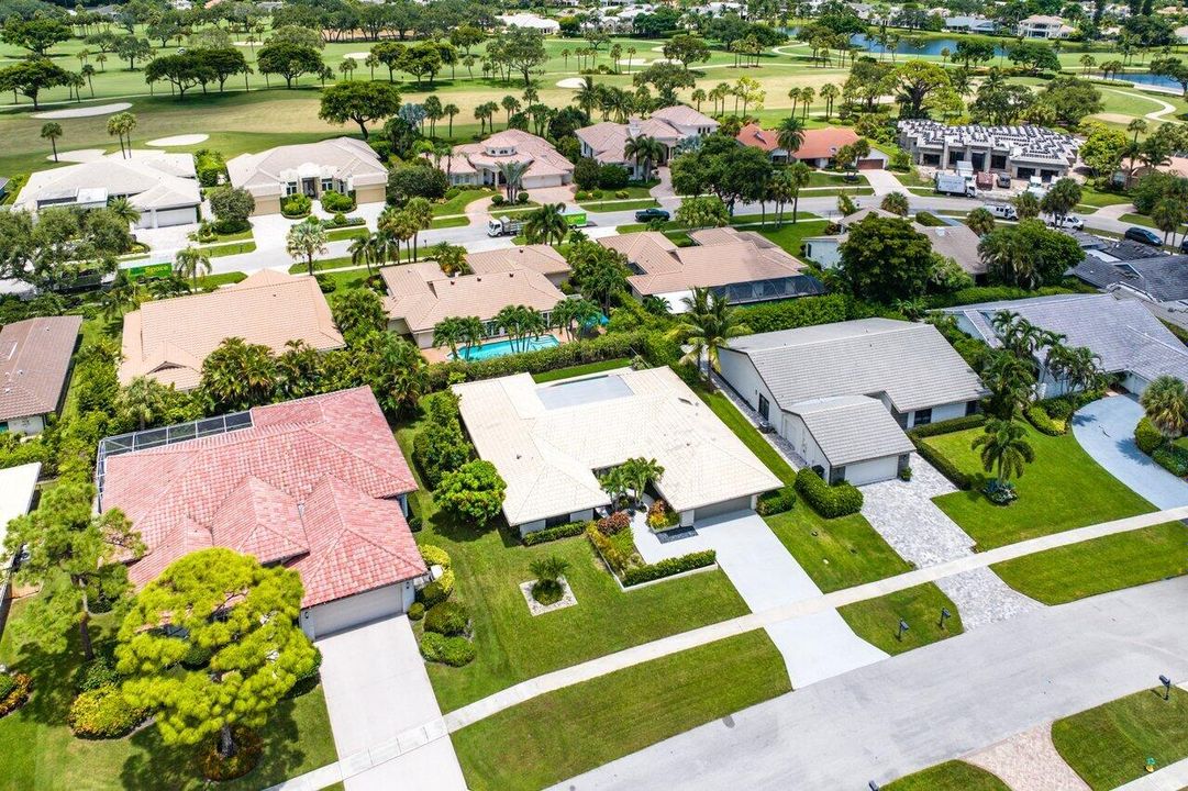 For Sale: $1,395,000 (3 beds, 2 baths, 2232 Square Feet)