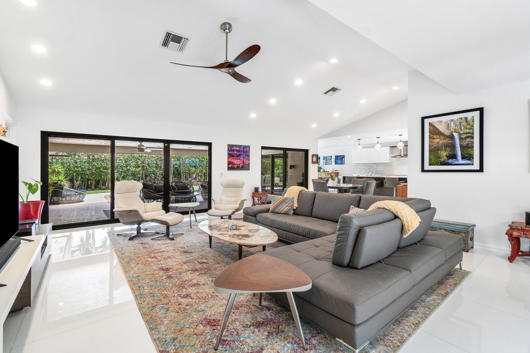 For Sale: $1,395,000 (3 beds, 2 baths, 2232 Square Feet)