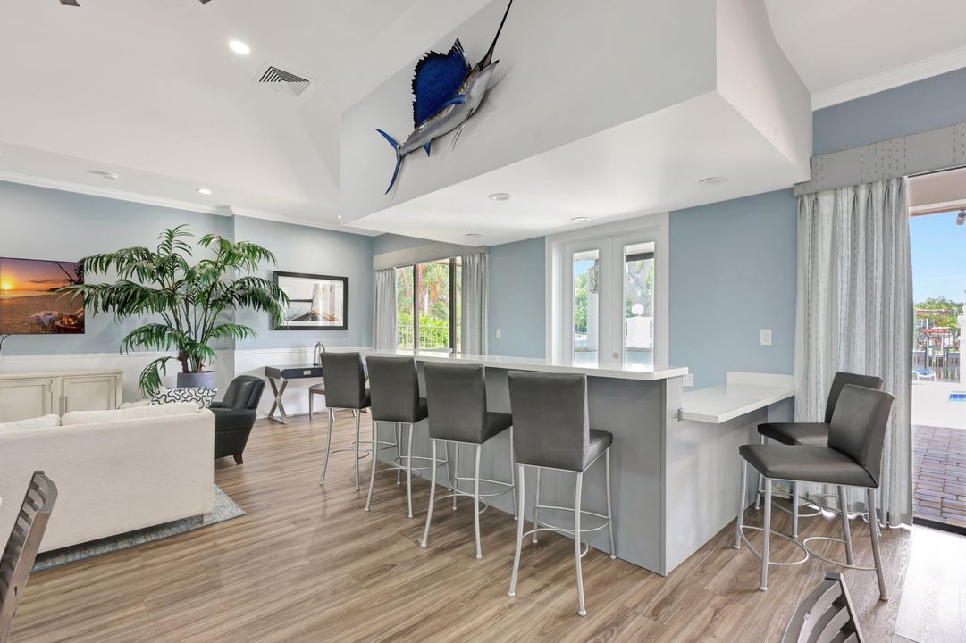 Active With Contract: $3,500 (3 beds, 2 baths, 1431 Square Feet)