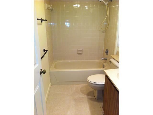 For Rent: $1,925 (2 beds, 2 baths, 1385 Square Feet)