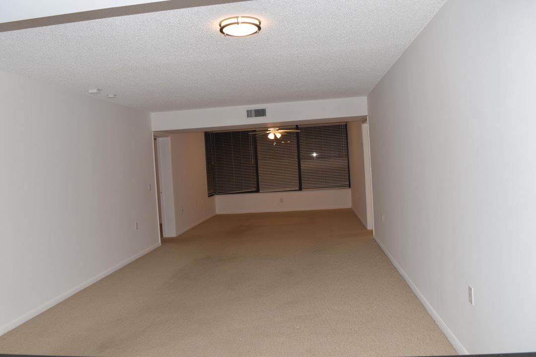 For Rent: $1,925 (2 beds, 2 baths, 1385 Square Feet)