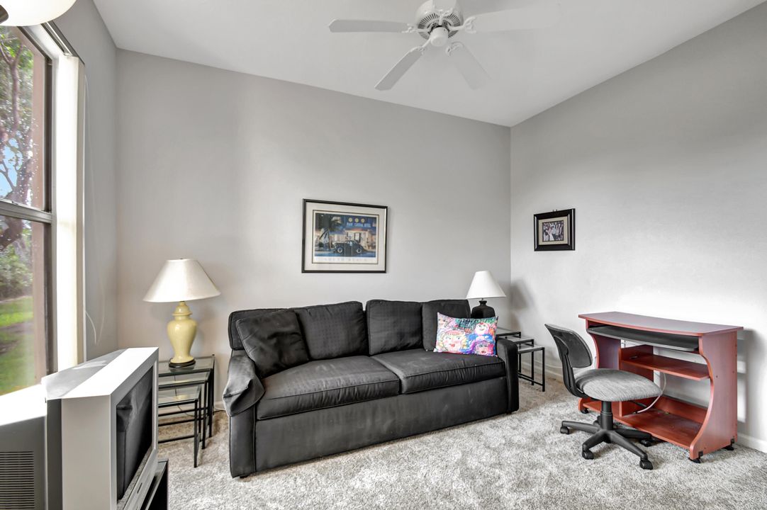 For Sale: $349,000 (3 beds, 2 baths, 1600 Square Feet)