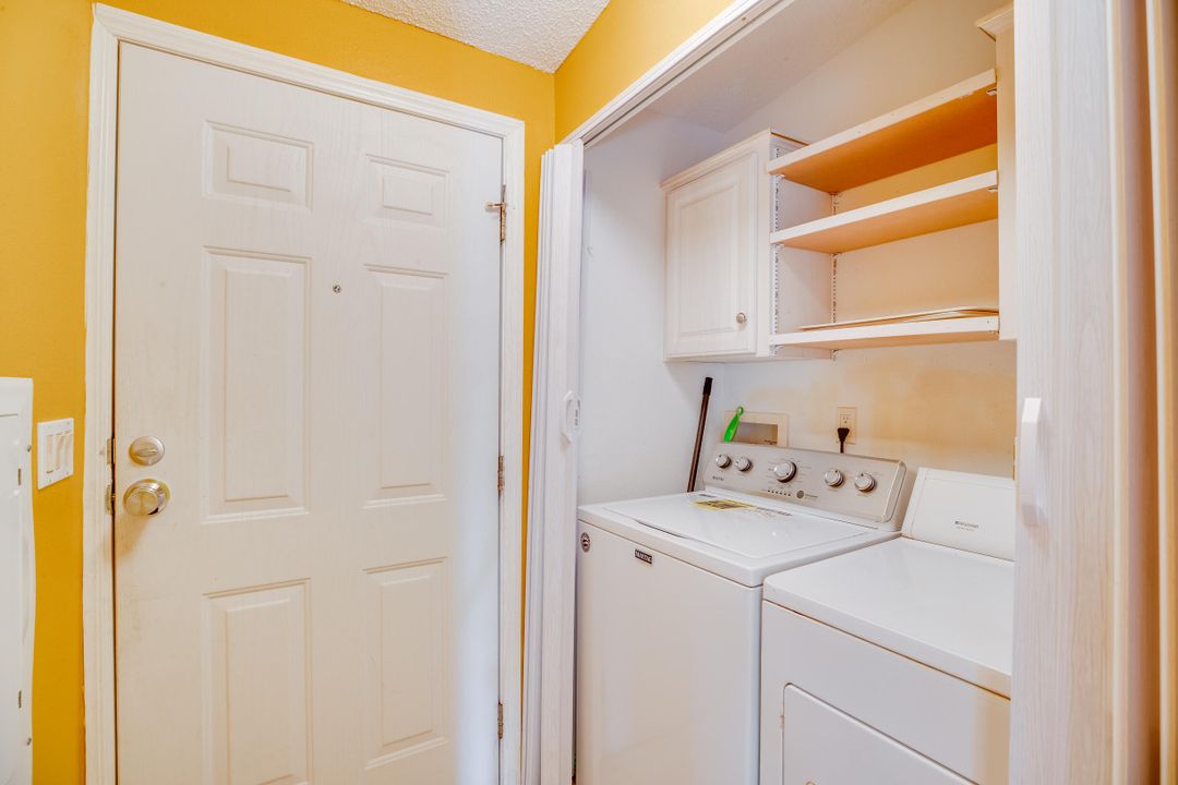 For Sale: $125,000 (2 beds, 2 baths, 1224 Square Feet)